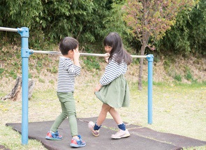 人とのコミュニケーションを学ぶ